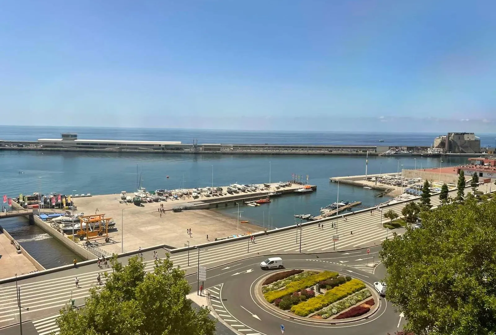 Center Marina View Silver Studio location